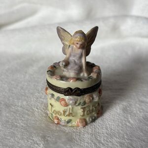 Vintage Tooth Fairy Lidded Hand Painted Trinket Box Dezine 90’s
